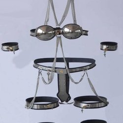 Kit 8 pièces chasteté et soumission pour soumise