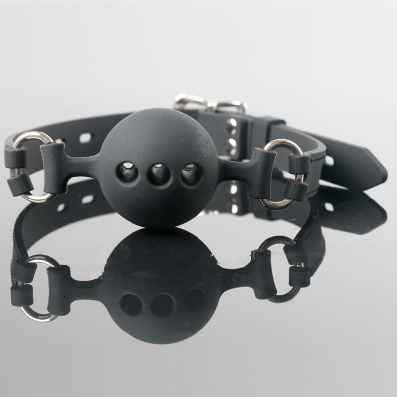 Ball gags silicone noir 4,8 cm 3 trous