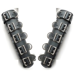 Contrainte bondage de bras